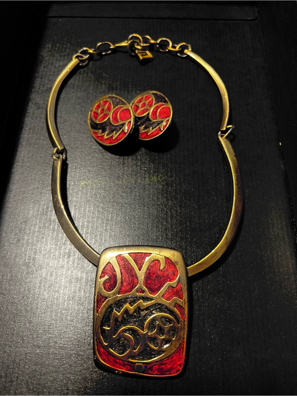 Vintage 80-90’ Designer Inspired Necklace with Matching Earrings